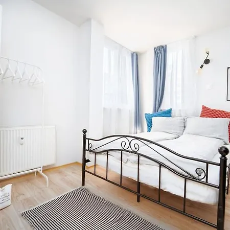 Center 1-bedroom Flat Next To Mall Of Sofia